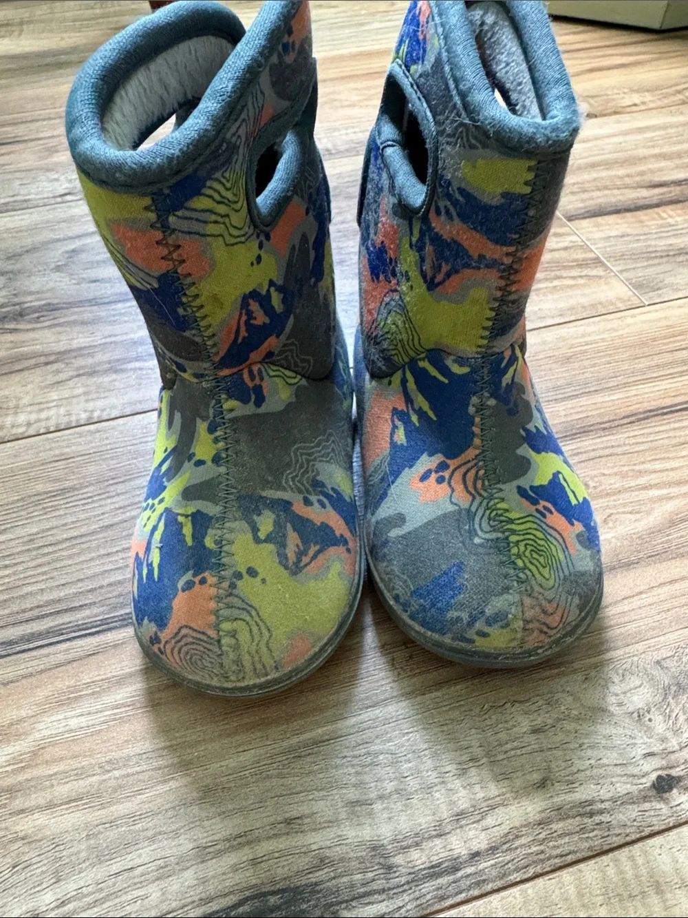 Kids Waterproof Bogs Winter Boots - Multicolor